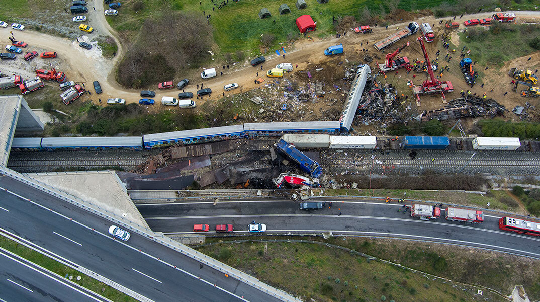 Τραγωδία στα Τέμπη: Εντοπίστηκε το «μαύρο» κουτί της αμαξοστοιχίας Intercity 57