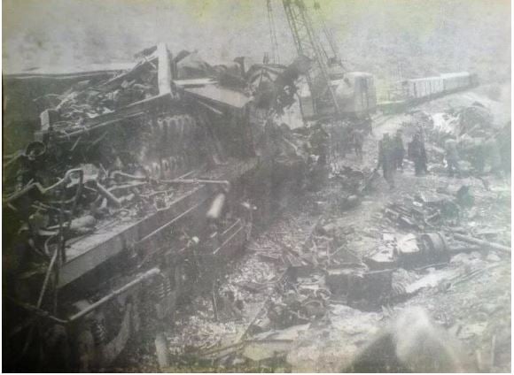 Σιδηροδρομική τραγωδία στο Δερβένι