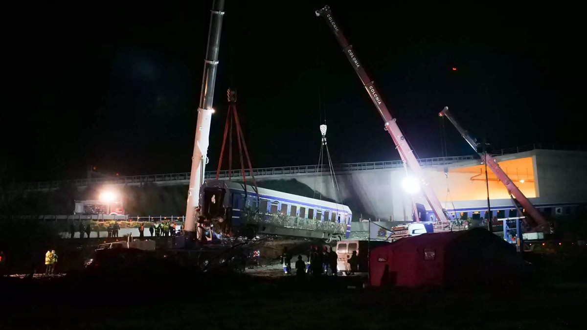 Τέμπη: Βίντεο από την πορεία της εμπορικής αμαξοστοιχίας 15 λεπτά πριν από το δυστύχημα