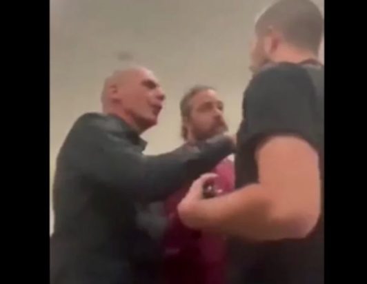 Γιάνης βαρουφάκης