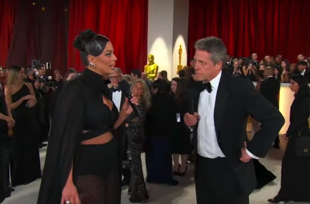 Oscars 2023: Χαμός με τον… σνομπ Χιου Γκραντ