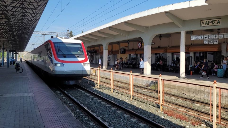 Λύσεις για τα τρένα στην Λάρισα ζητεί ο Δήμαρχος