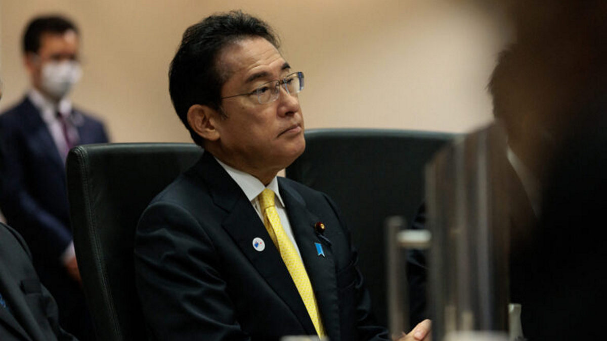 Φουμίο Κισίντα: Ο πύραυλος της Βόρειας Κορέας δεν κατέπεσε στο έδαφος της Ιαπωνίας