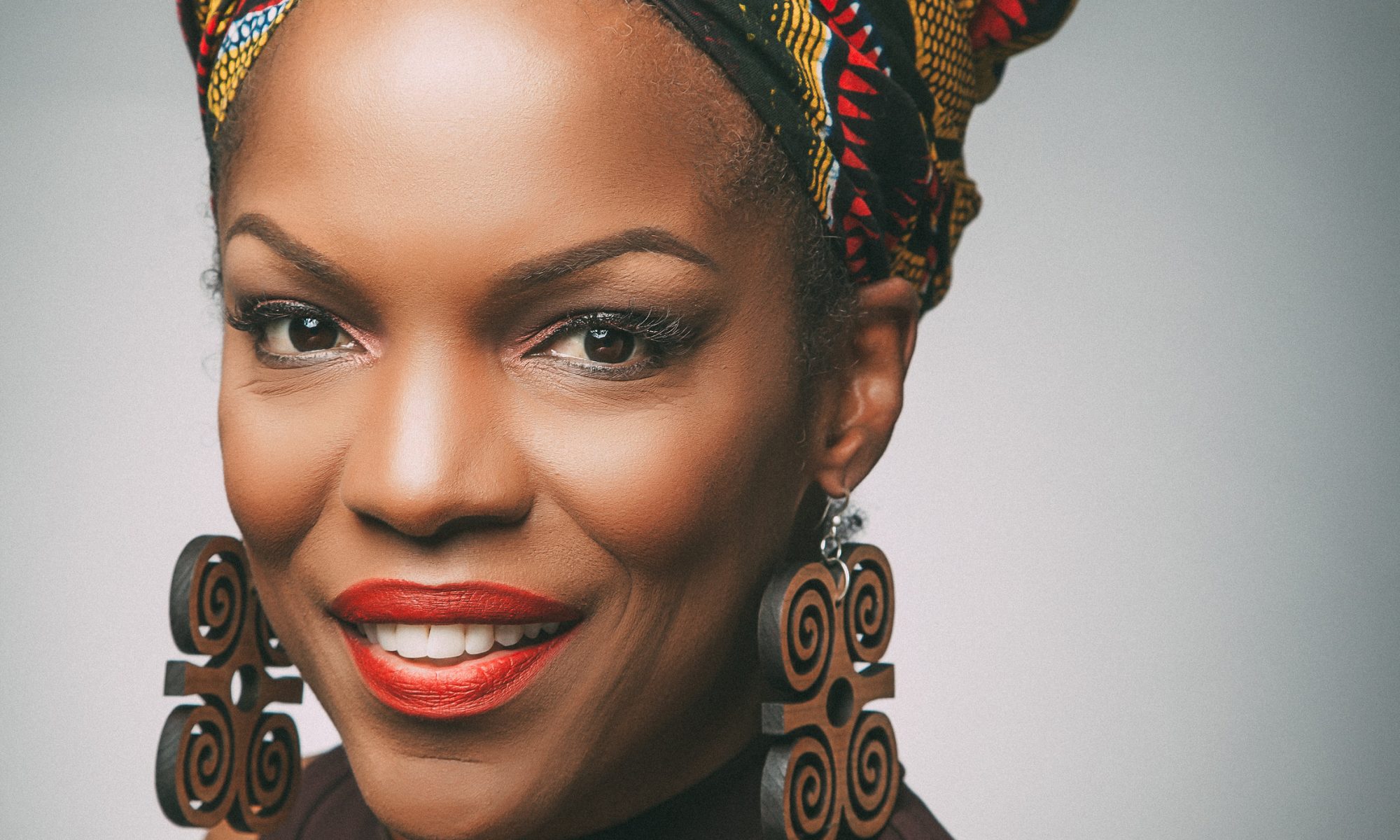 Nnenna Freelon: Αφιέρωμα στην σπουδαία τραγουδίστρια με την εκφραστική φωνή – Τι έλεγε η Aretha Franklin για αυτήν