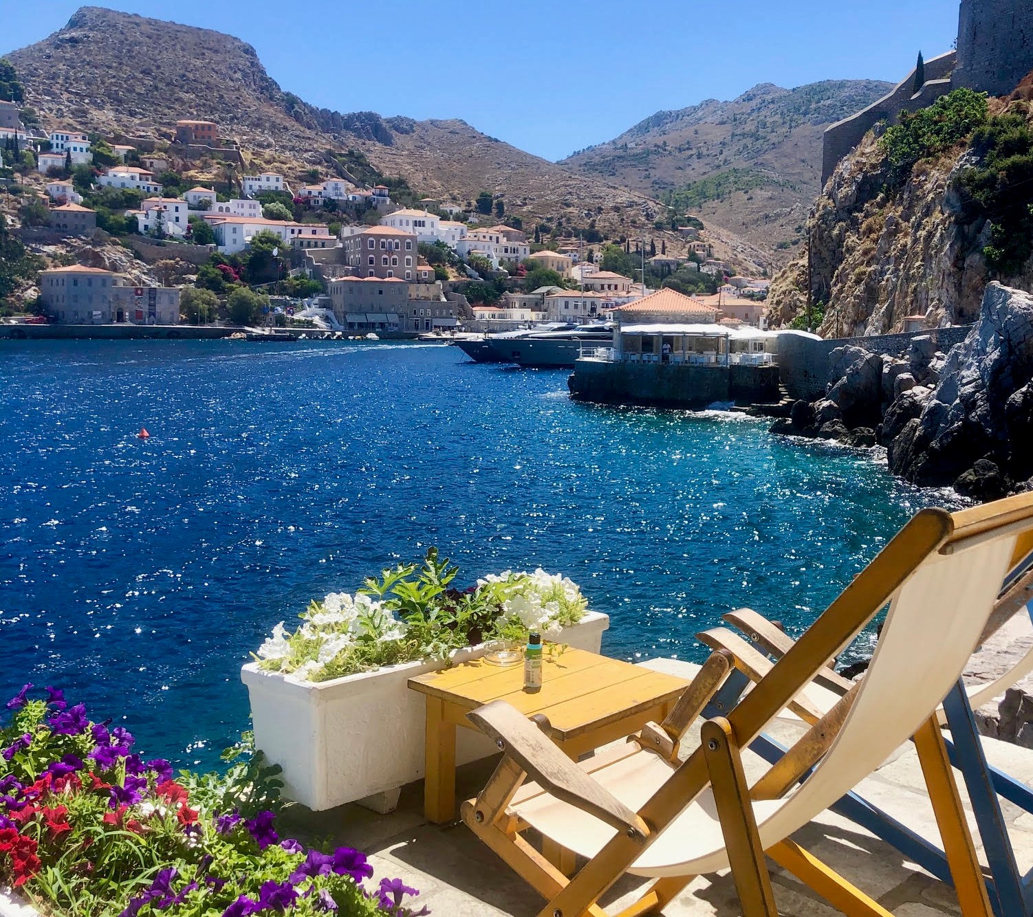 Πρωτομαγιά: 5 προορισμοί κοντά στην Αττική για το τριήμερο