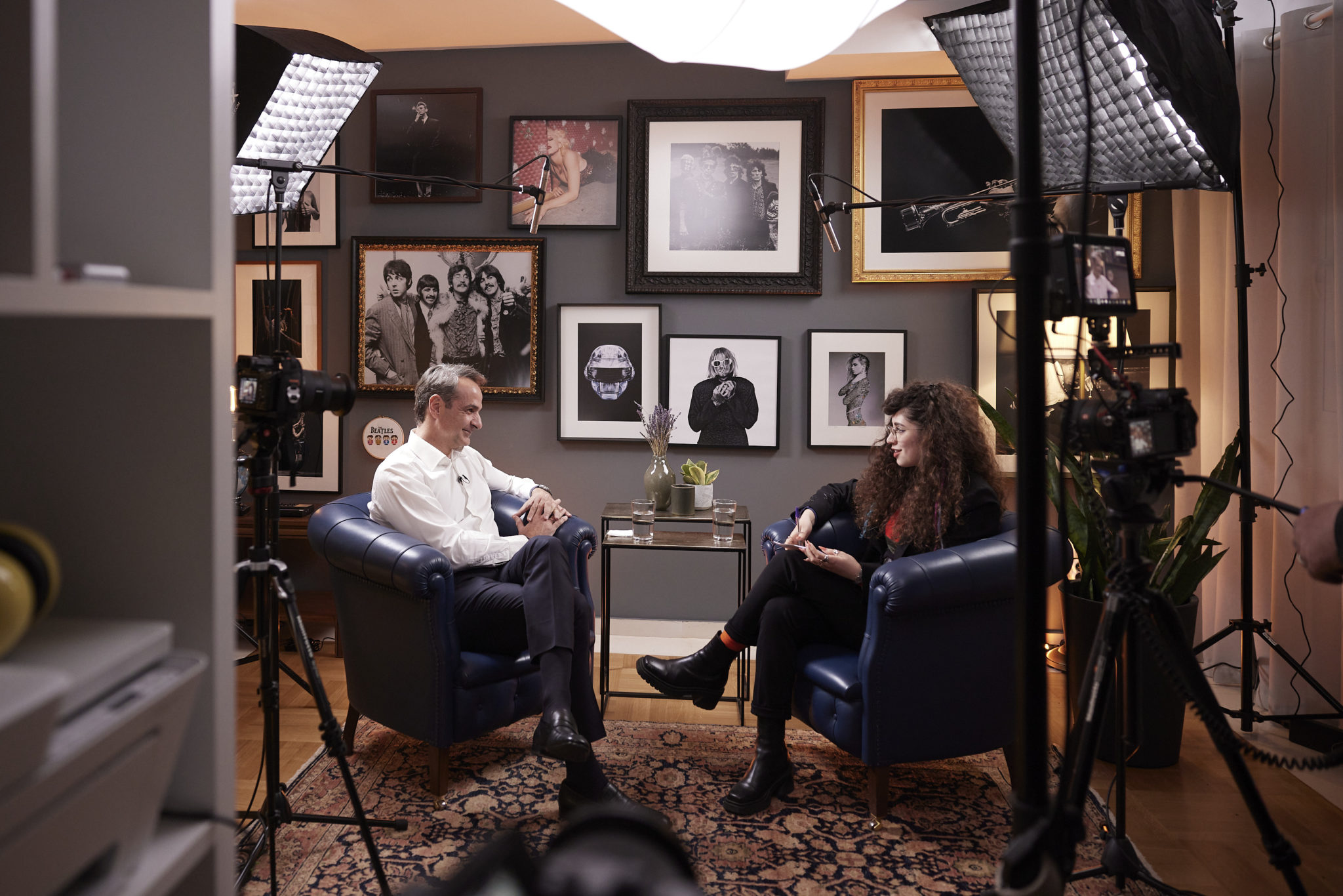 Κυριάκος Μητσοτάκης «Μπούκλα 99» Νεφέλη Μεγκ