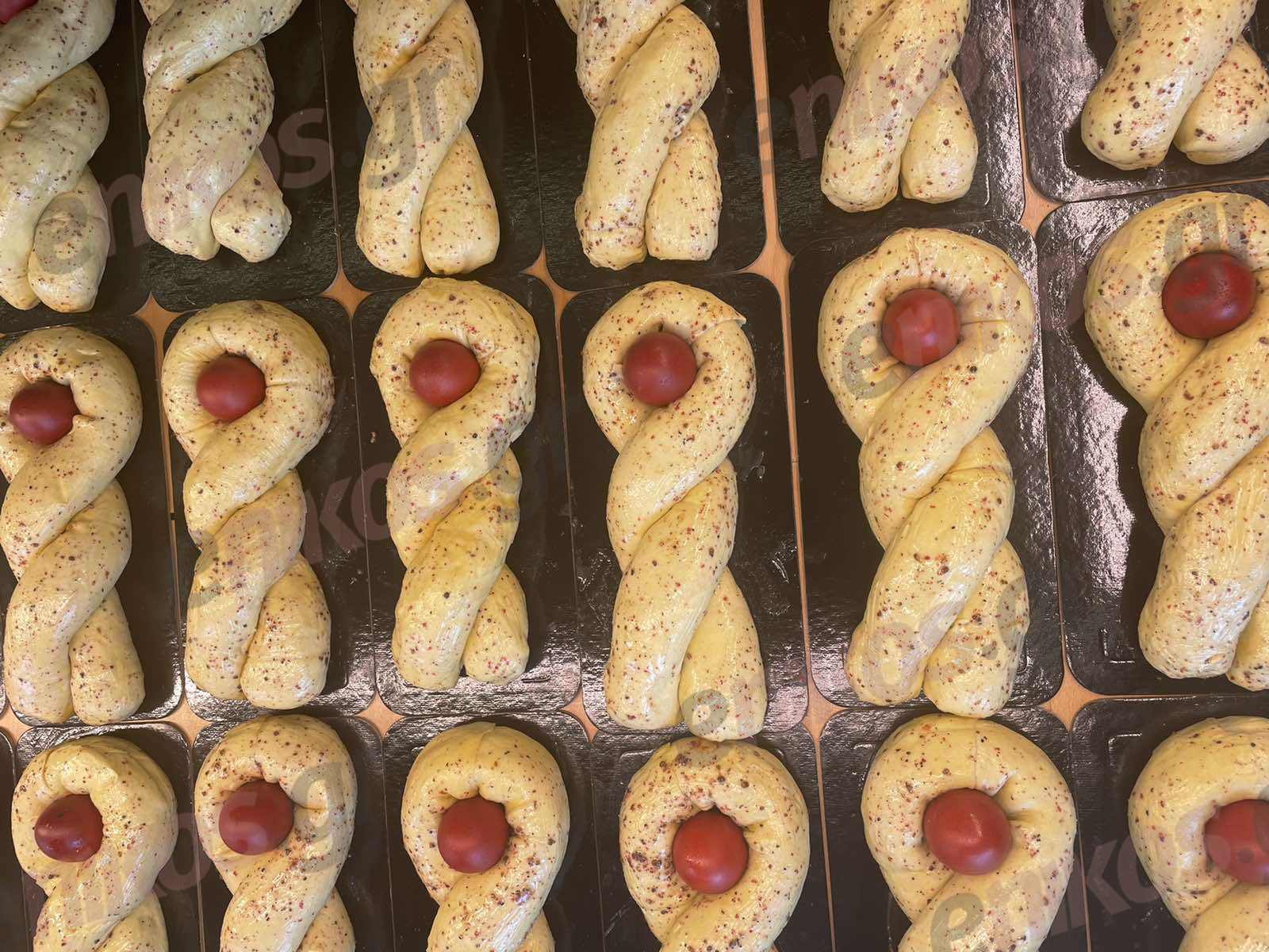 Αρνίσια τσουρέκια