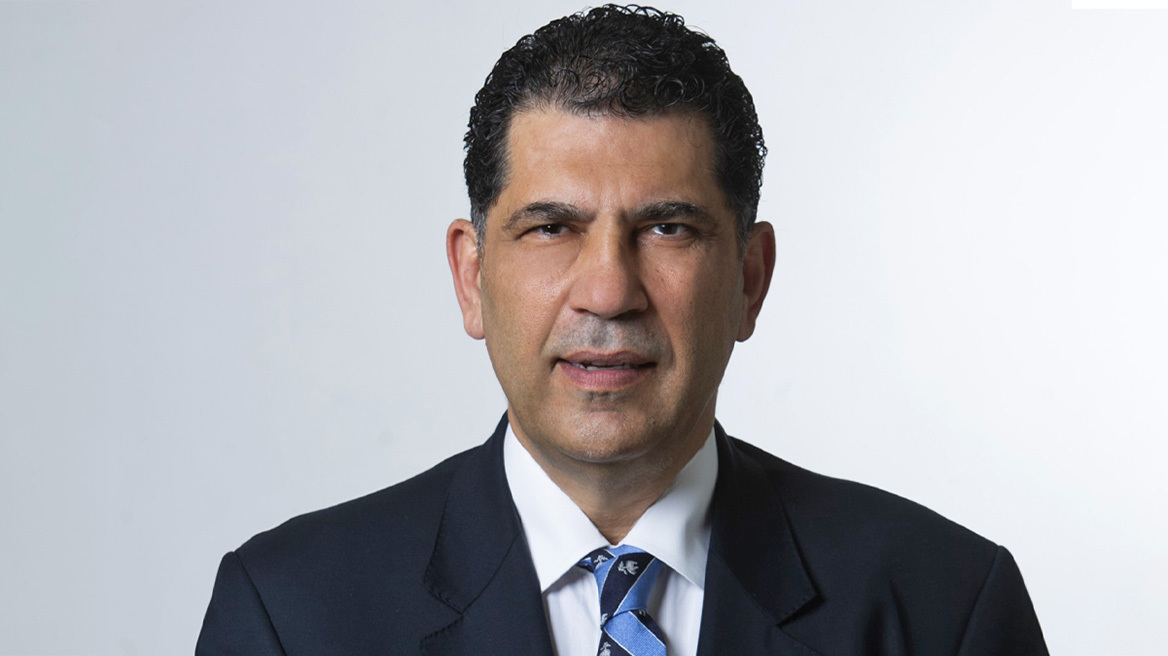 Γιάννης Λύρας