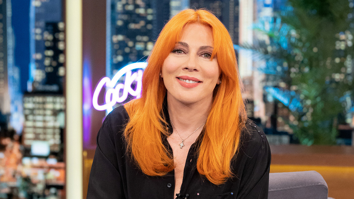 Σμαράγδα Καρύδη: Τα χρόνια της αποχής, το τεστ IQ και η νέα σειρά που πρωταγωνιστεί