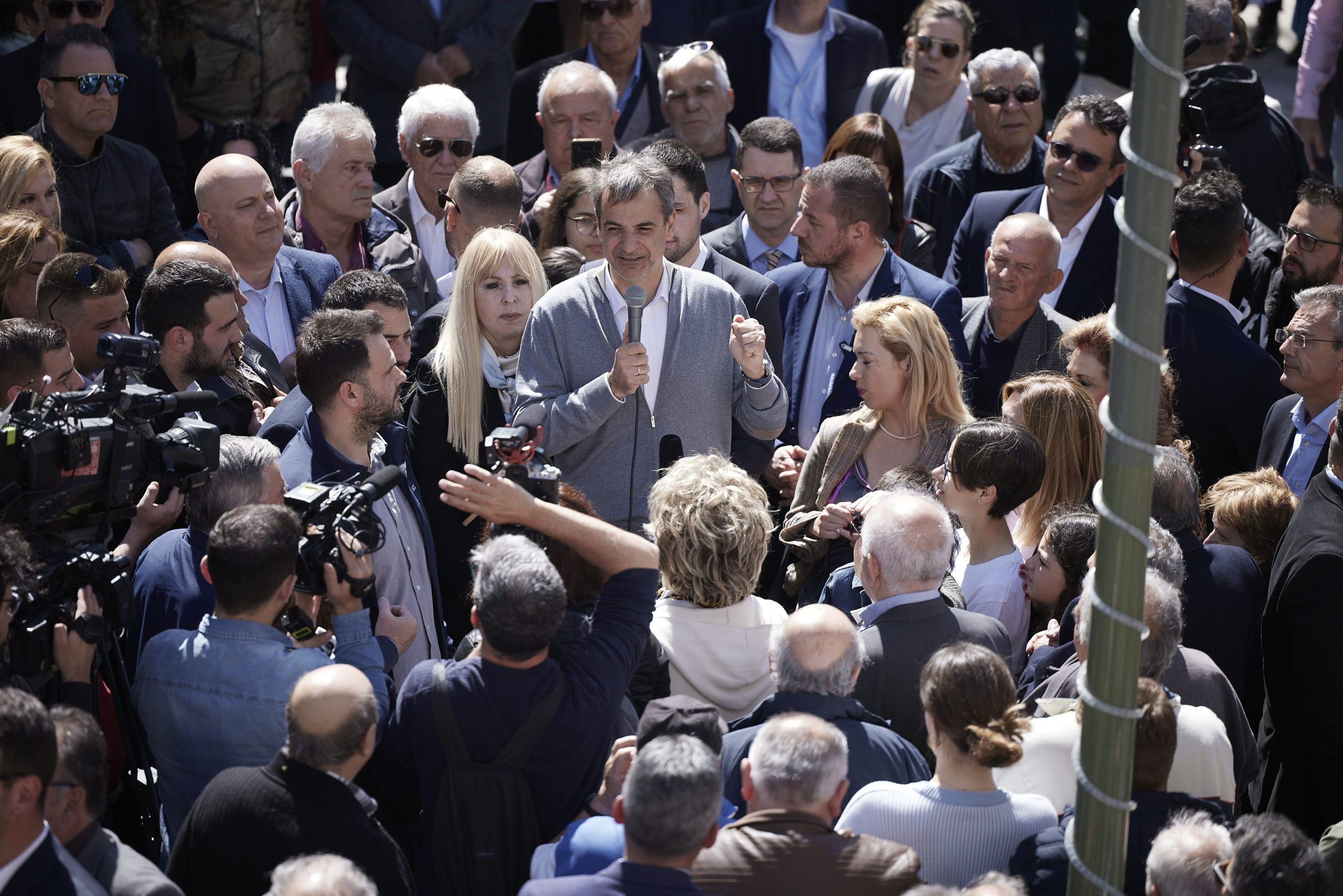 Μητσοτάκης για Βαρουφάκη: Τέρμα τα παιχνίδια στις πλάτες των Ελλήνων