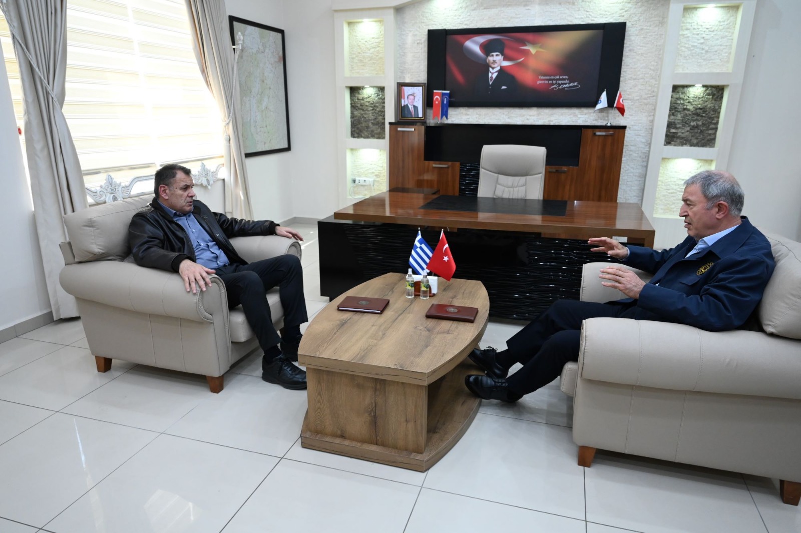 Νίκος Παναγιωτόπουλος Χουλουσί Ακάρ