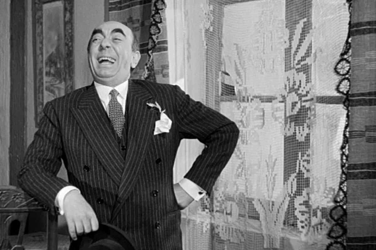 Finos Film: «Χούφτωστην» και «αμέρικαν μπαρ» – Οι αξέχαστες ατάκες του Διονύση Παπαγιαννόπουλου σε ένα βίντεο