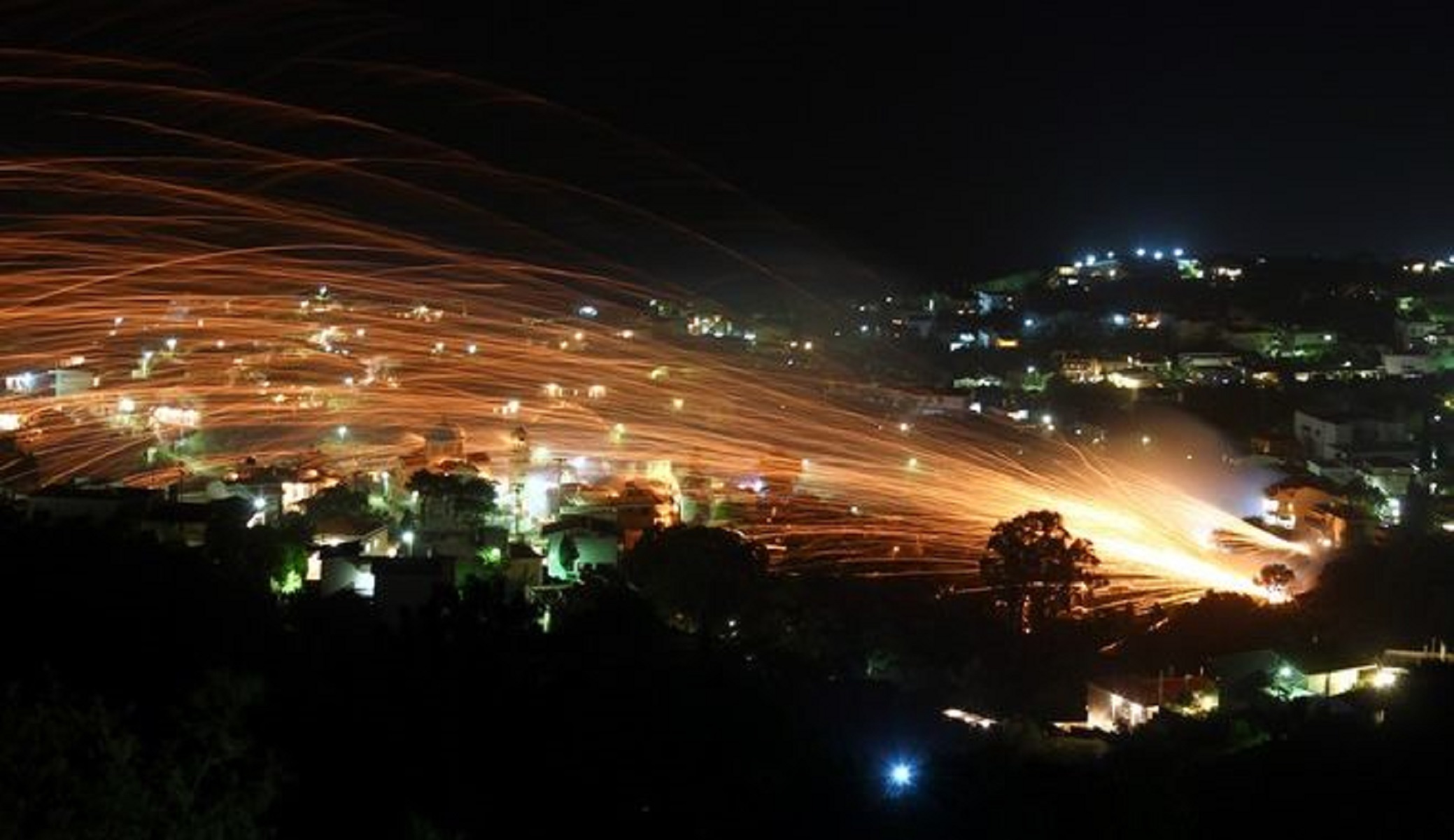 Ρουκετοπόλεμος στον Βροντάδο της Χίου