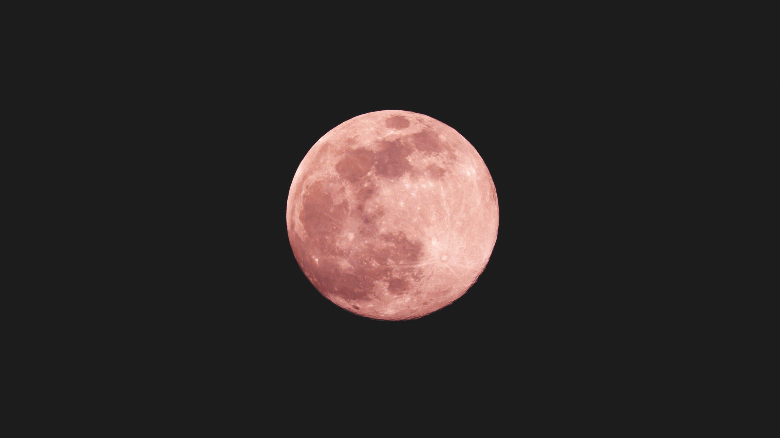 Ροζ φεγγάρι