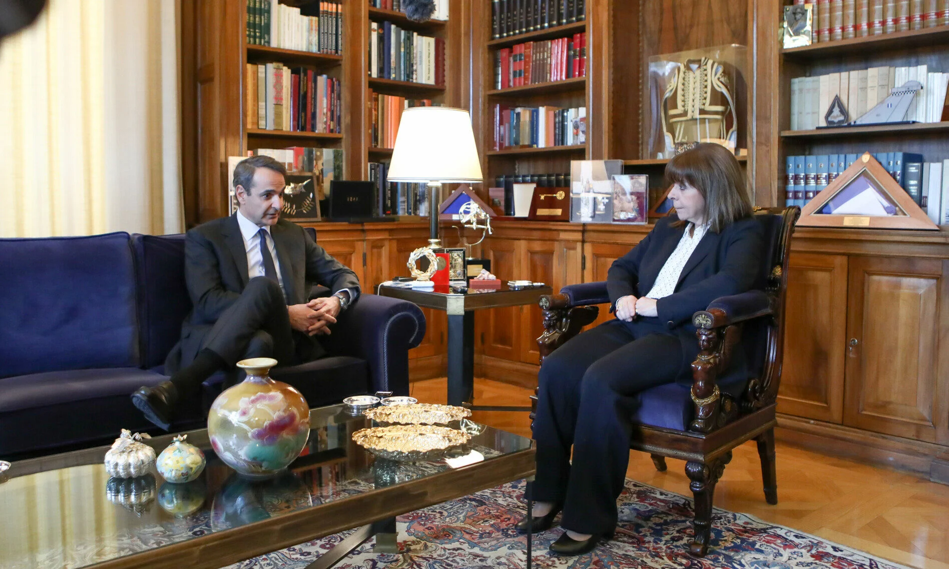 Μητσοτάκης Σακελλαροπούλου