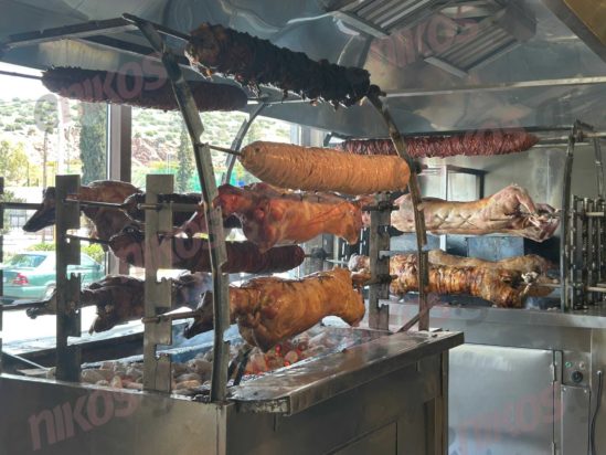 Πάσχα ταβέρνες σούβλες