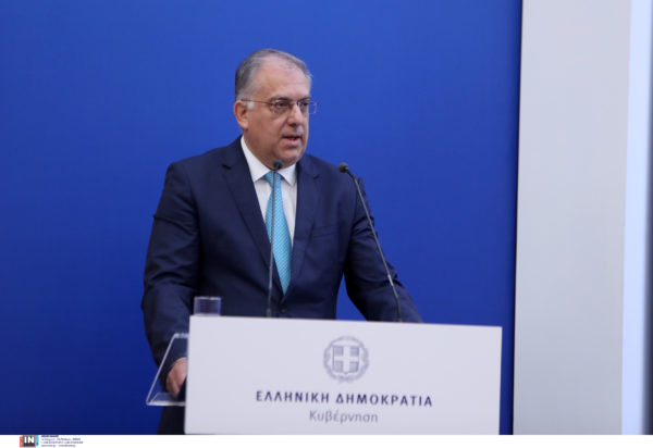 Τάκης Θεοδωρικάκος