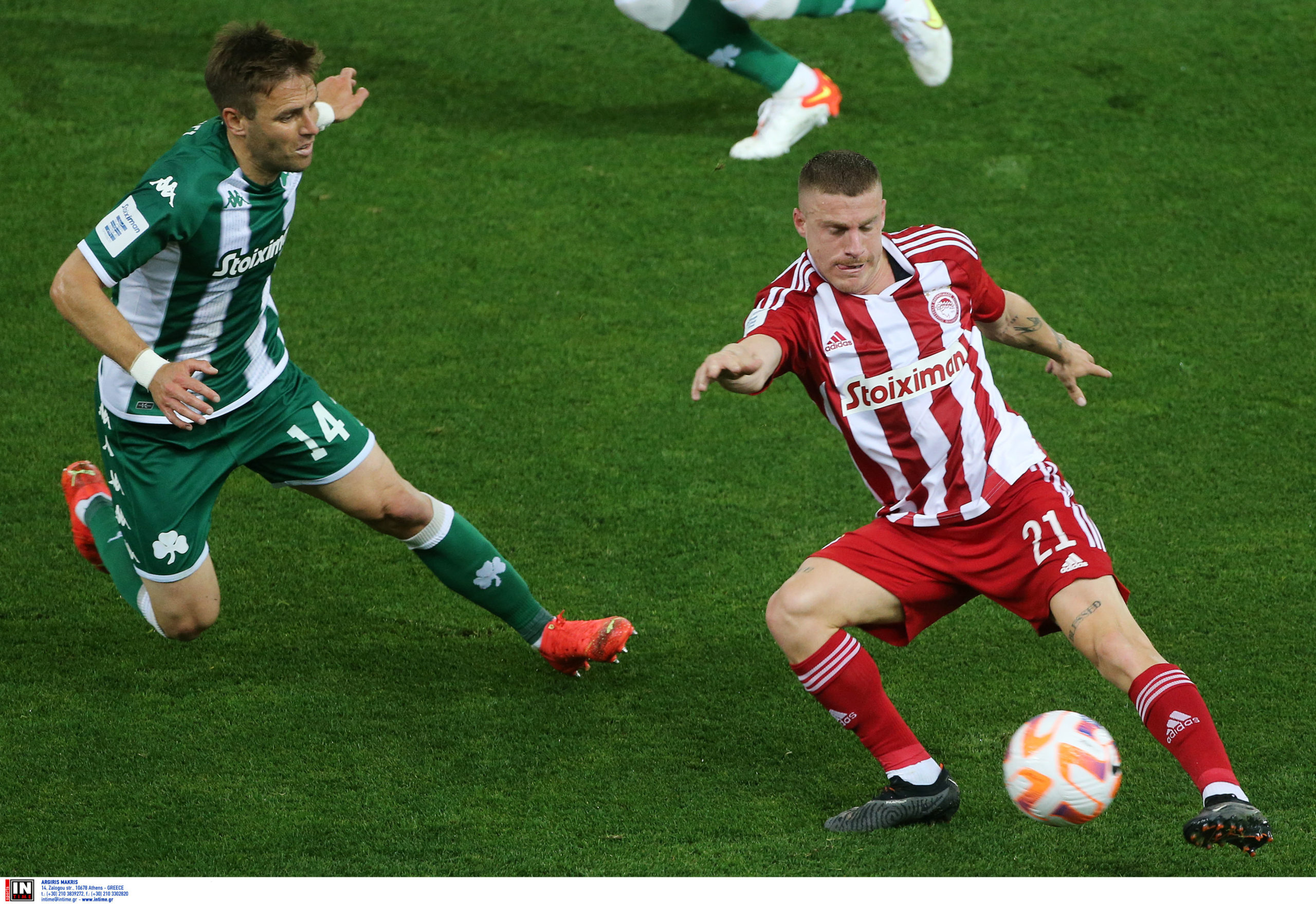 Super League – Η μάχη για τον τίτλο (Ημίχρονο): Ολυμπιακός – Παναθηναϊκός 0-0, Άρης-ΑΕΚ 1-2 – ΒΙΝΤΕΟ