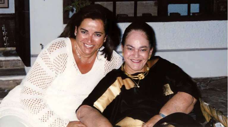 Ντόρα Μπακογιάννη: Η συγκινητική ανάρτηση για τα 11 χρόνια από τον θάνατο της μητέρας της