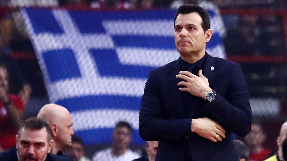 Δημήτρης Ιτούδης: Παραδέχτηκε την ανωτερότητα του Ολυμπιακού – «Επαιξε καλύτερα… »