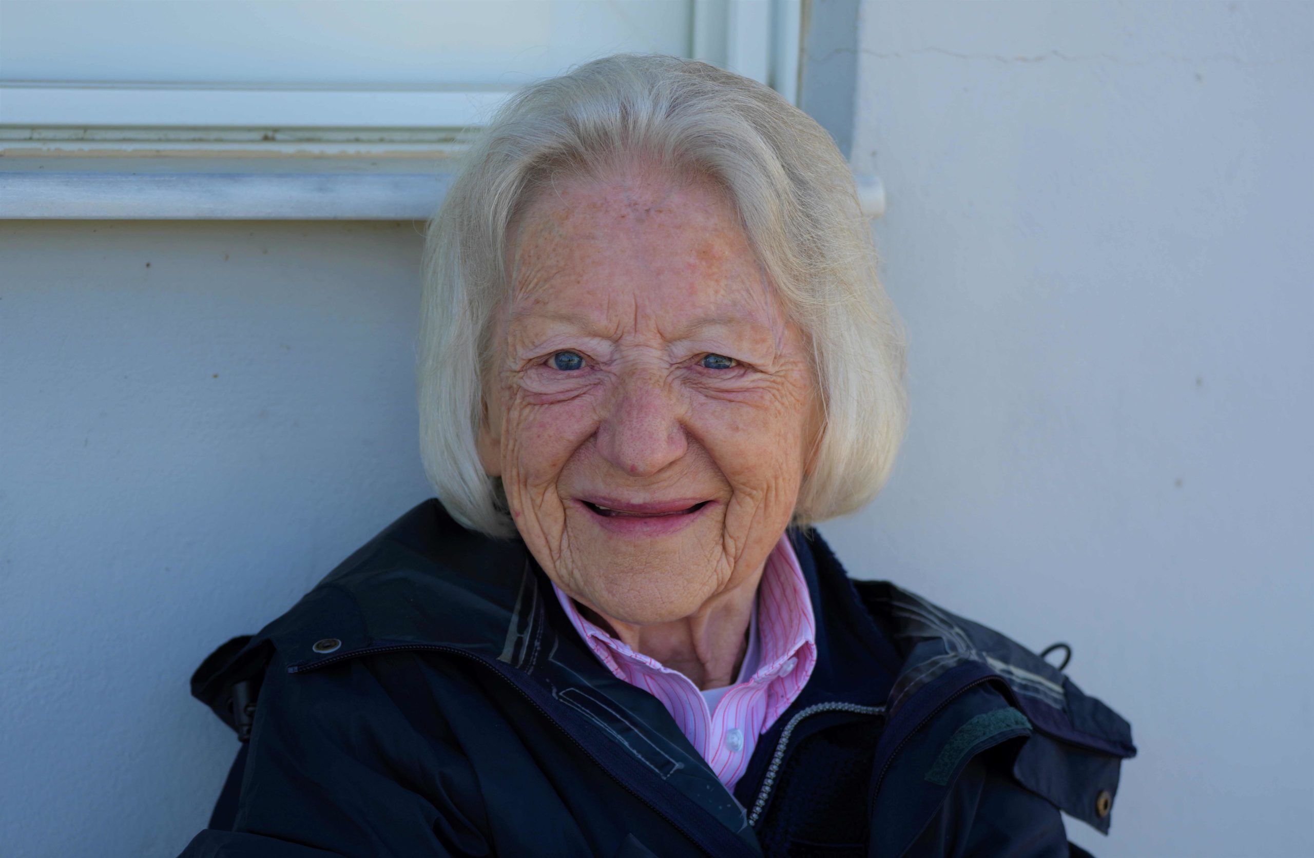 H 79χρονη που λατρεύει τα Phantom