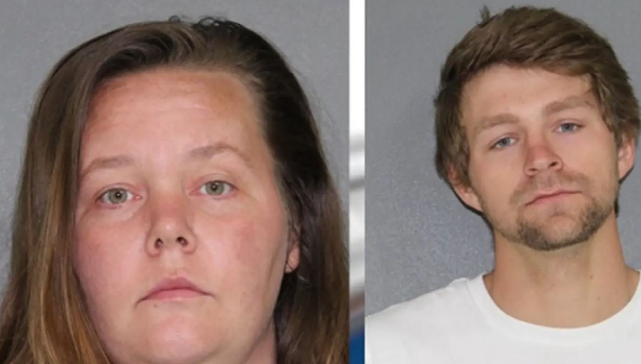 Ζευγάρι στο Τέξας έκανε τατουάζ στα ανήλικα παιδιά τους