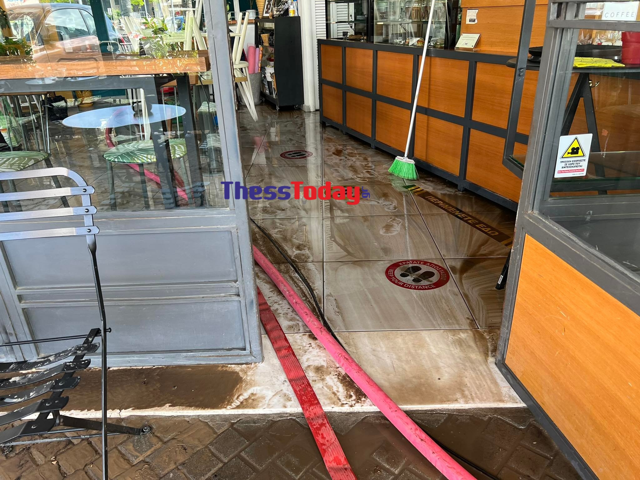 Έσπασε αγωγός στην Θεσσαλονίκη