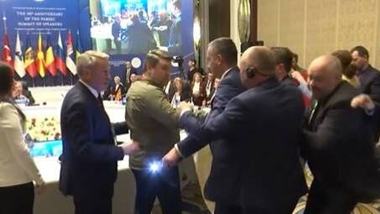 Καβγάς Ουκρανών και Ρώσων