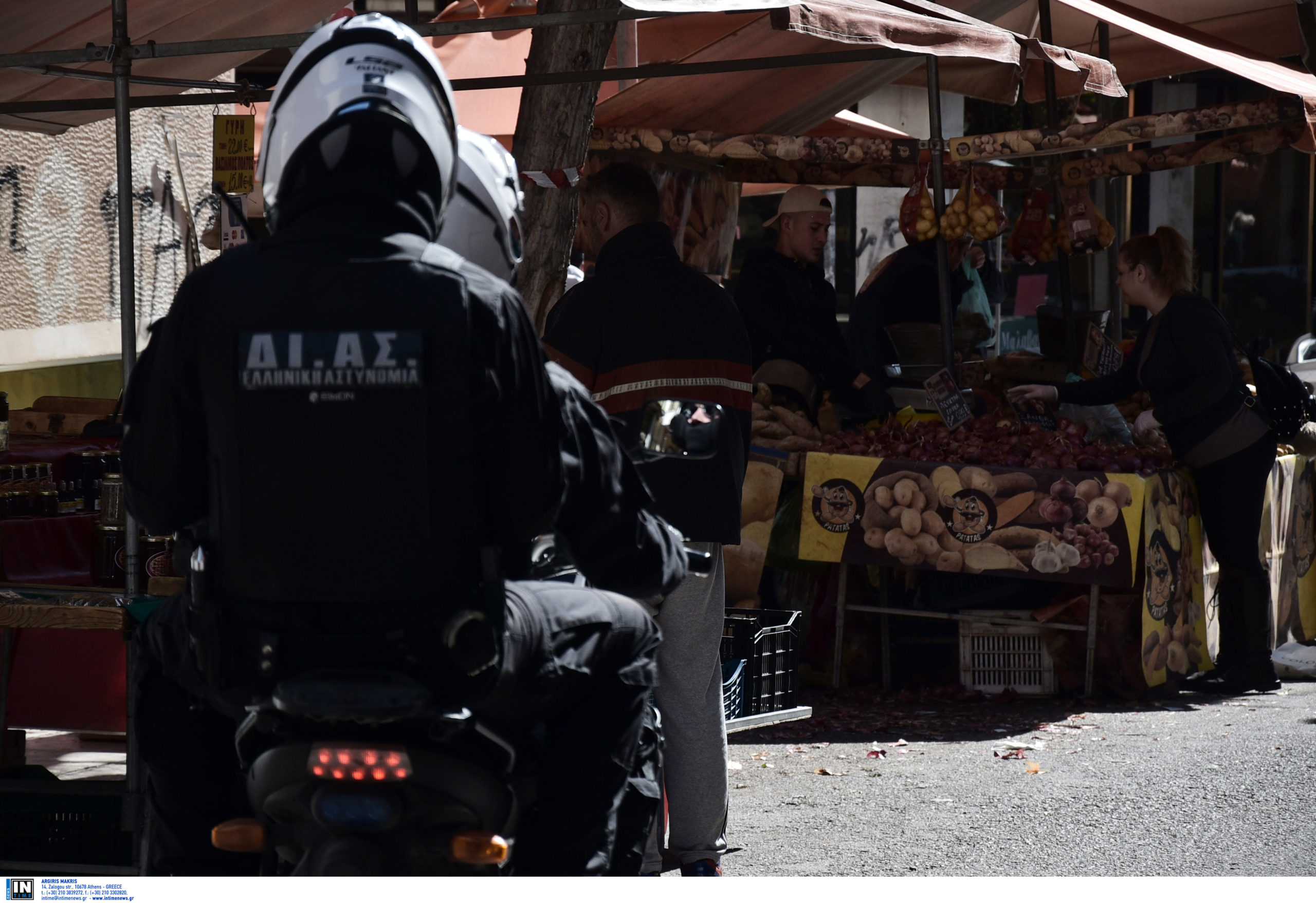 Αστυνομικοί της ΔΙ.ΑΣ. απέτρεψαν αυτοκτονία στα Χανιά – 24χρονος ετοιμαζόταν να πέσει στο κενό