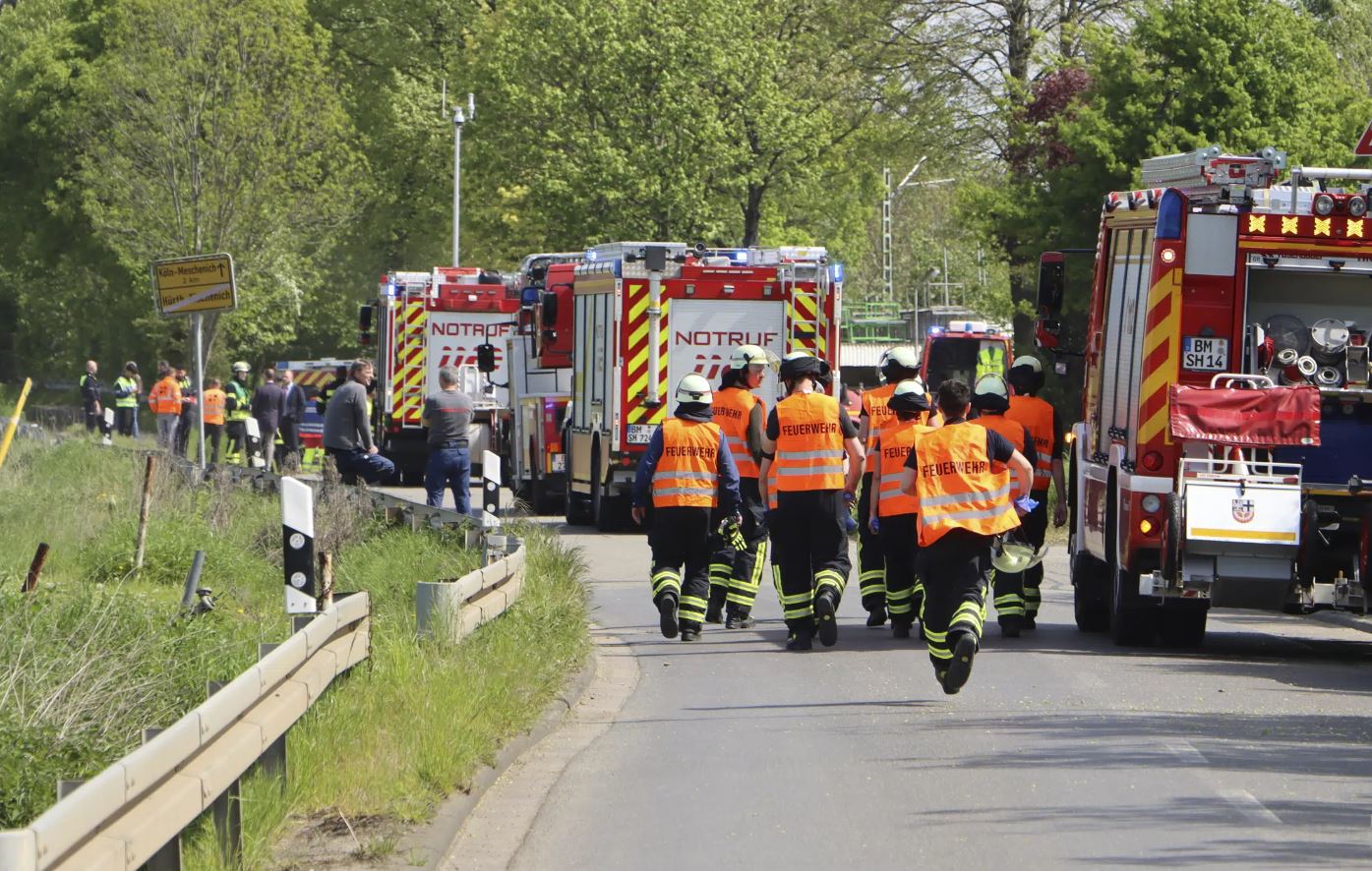 Γερμανία: Δύο νεκροί και αρκετοί τραυματίες σε σιδηροδρομικό δυστύχημα – Τρένο έπεσε πάνω σε εργάτες