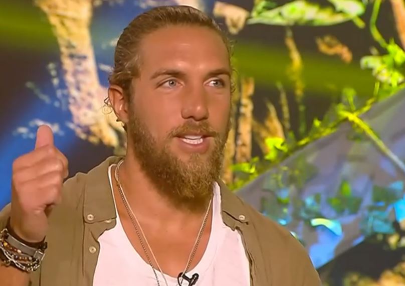Survivor All Star: «Επικίνδυνος ο Μαρτίκας» – Η σπόντα του Κόρομι για τον φαρμακοποιό και τα «μαγειρέματα» 