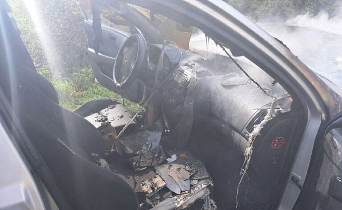 Γλυφάδα αυτοκίνητο εμπρησμός