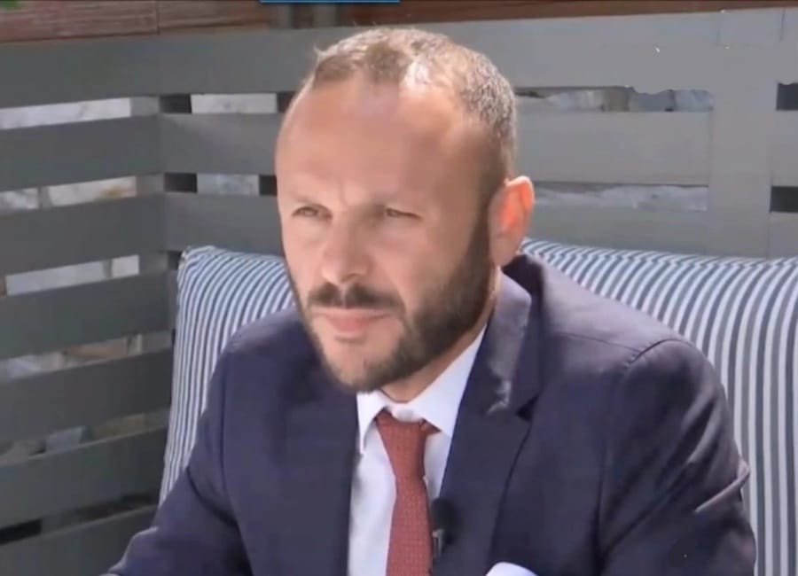 δικηγόρος, Αντώνης Καραγιάννης