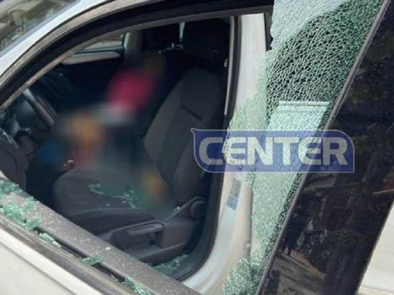 Καβάλα: Παιδί κλειδώθηκε στο αυτοκίνητο της μητέρας του – Έσπασαν το παράθυρο για να το απεγκλωβίσουν