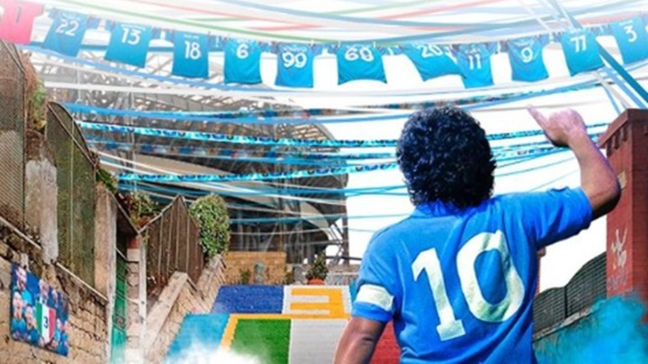 Ντιέγκο Μαραντόνα: «Επιστρέφει» μέσω των social media για να πανηγυρίσει τον τίτλο της Νάπολι