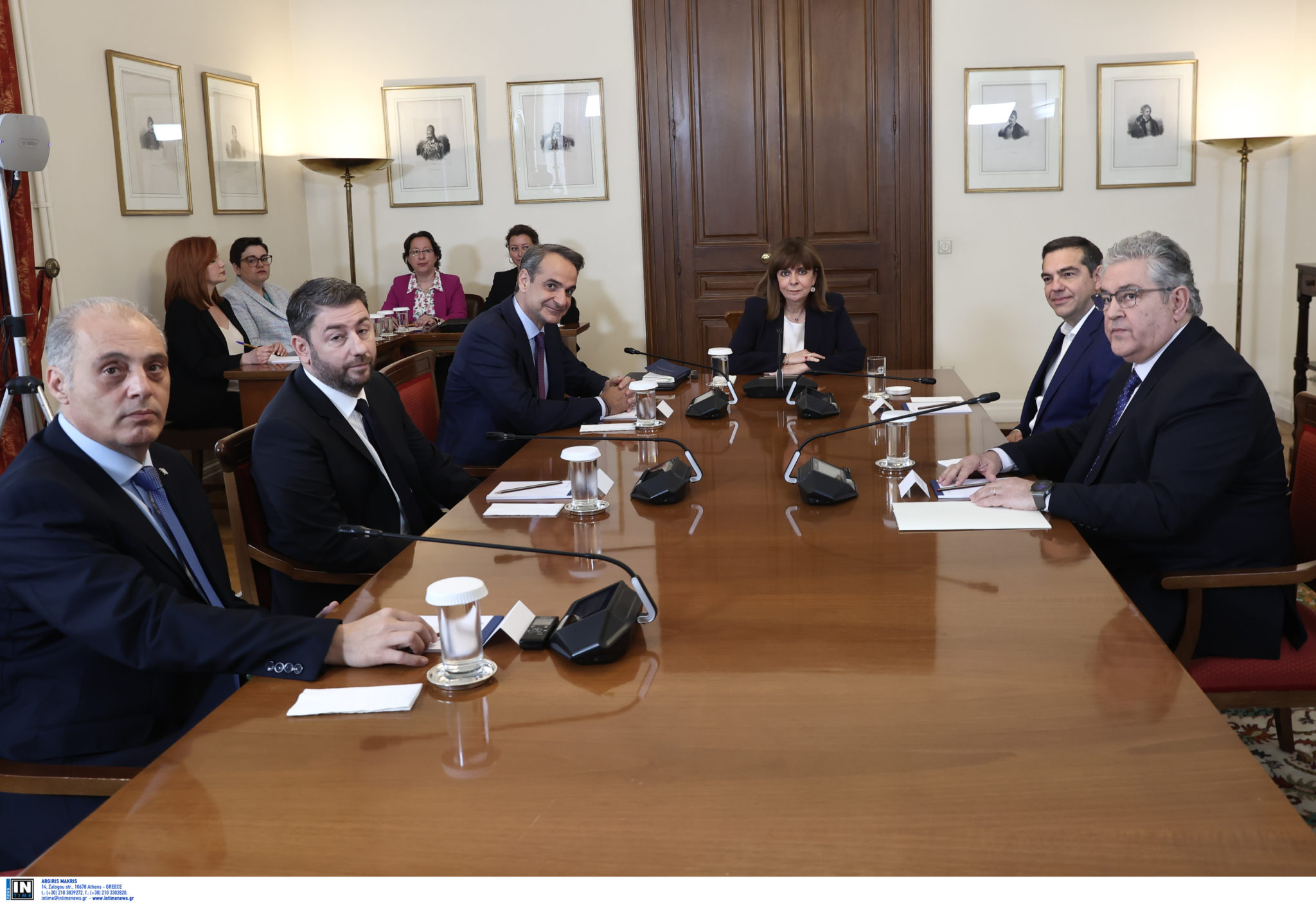 Σύσκεψη πολιτικών αρχηγών