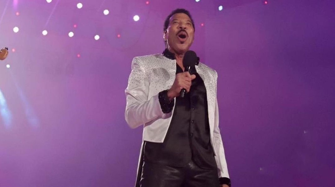 Λάιονελ Ρίτσι βασιλιάς Κάρολος