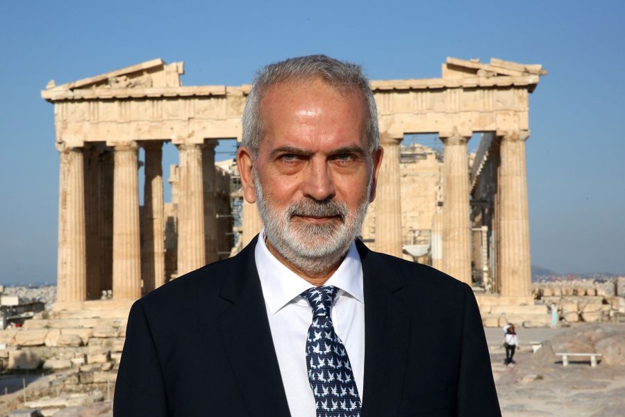 Γιάννης Σαρμάς