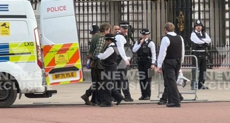 Ανάκτορα Μπάκιγχαμ στέψη βασιλιά