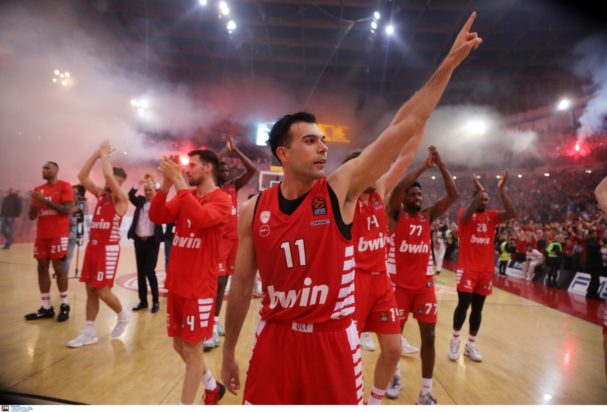 Κώστας Σλούκας