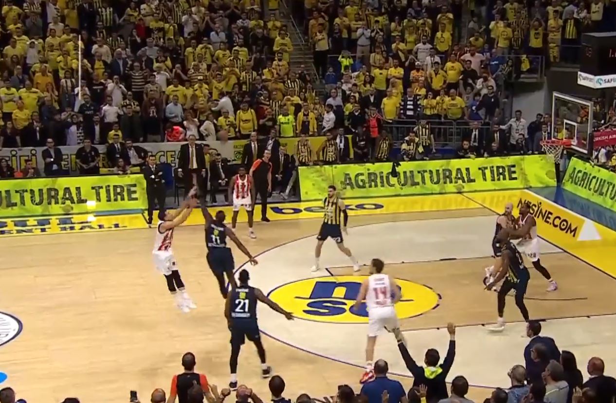 Κώστας Σλούκας