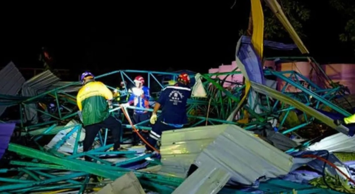 Ταϊλάνδη: Κατέρρευσε στέγη γηπέδου σε σχολείο – Σκοτώθηκαν 4 παιδιά