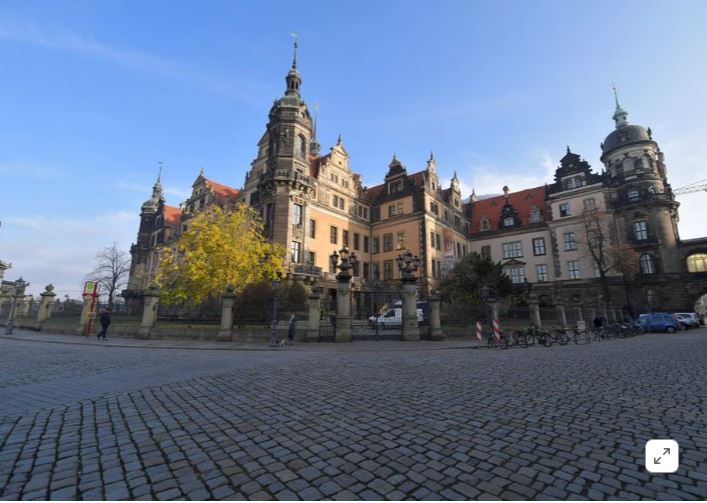 Δρέσδη: Επέστρεψαν στον «Πράσινο Θόλο» μερικά από τα 4.300 διαμάντια που είχαν κλαπεί