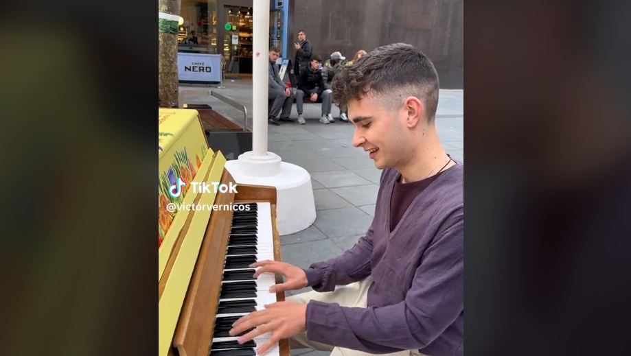 Βίκτωρ Eurovision