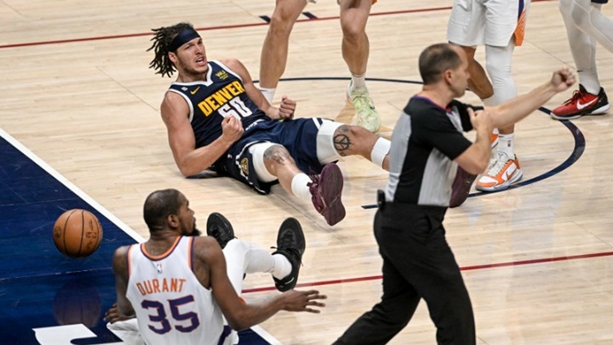 NBA: Εξετάζει τη λύση των τεχνικών ποινών για την αντιμετώπιση του flopping