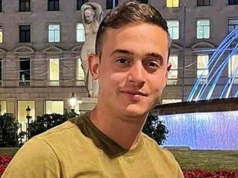 Κρήτη: Με μαντινάδες αποχαιρετούν τον 25χρονο που πέθανε από ηλεκτροπληξία – Βαρύ το κλίμα στα Σφακιά