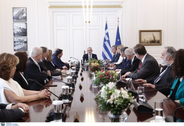 Υπηρεσιακή κυβέρνηση υπουργικό συμβούλιο