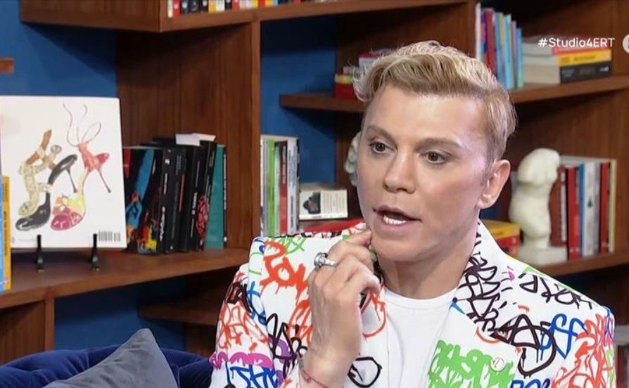 Τάκης Ζαχαράτος