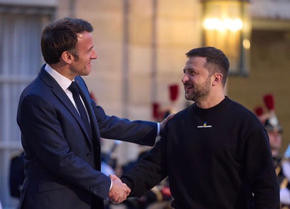 Μακρόν Ζελένσκι