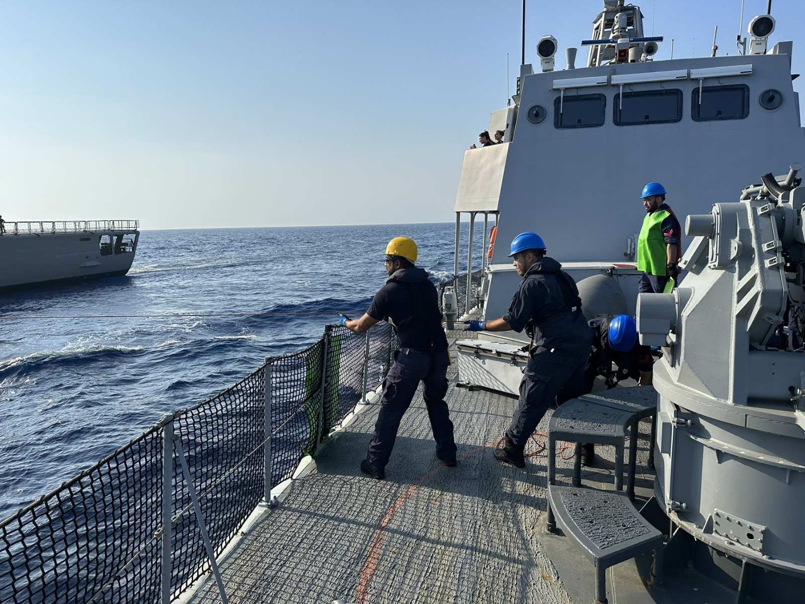 Το Πολεμικό Ναυτικό κρατά ψηλά την γαλανόλευκη στην Ανατολική Μεσόγειο